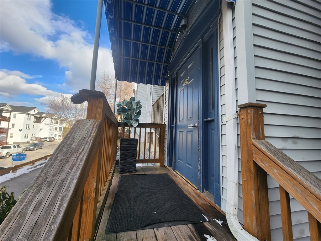 199 Perry, Worcester