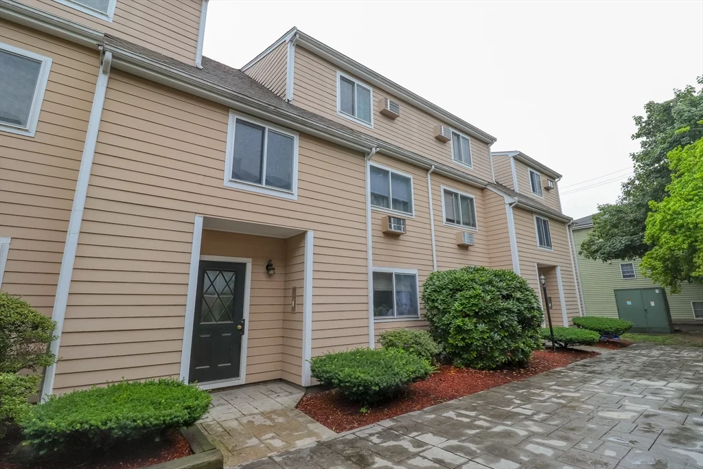 54 Fairfield Park, Mansfield