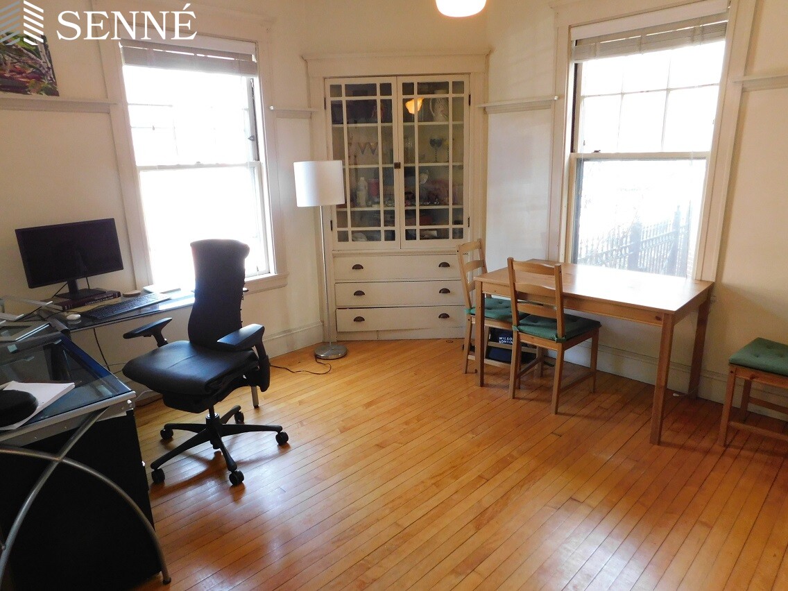 1 bed, 1 bath apartment for rent at 4 Avon St Unit A, Harvard Square — photo 3 of 7