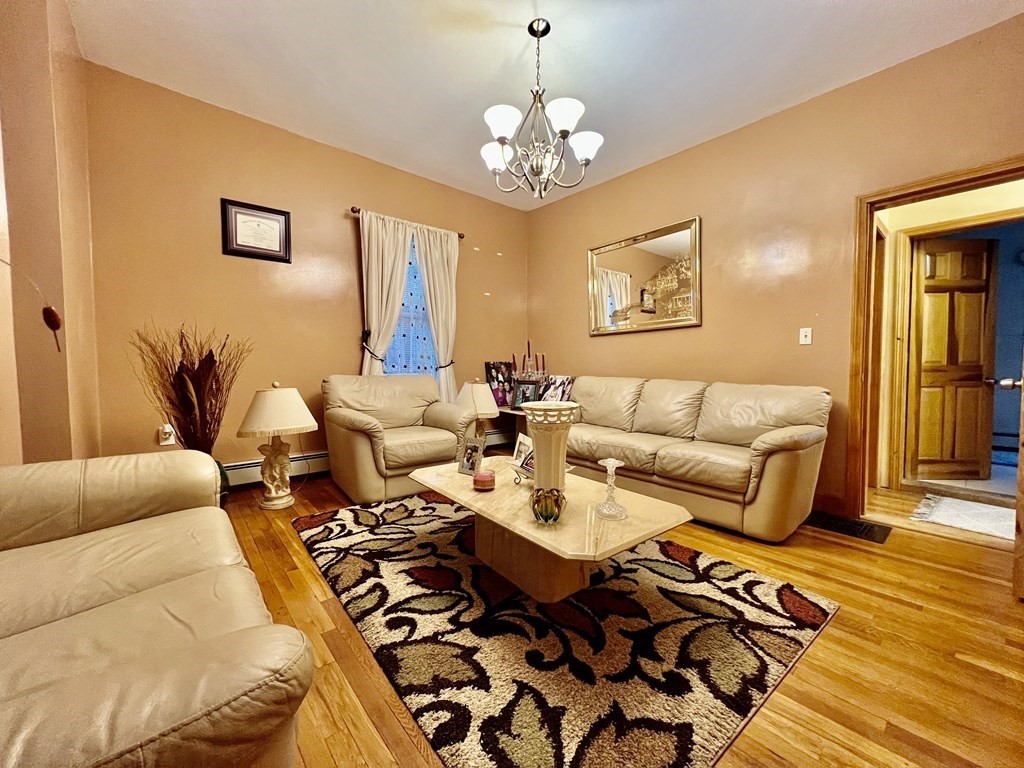 4 bed, 2 bath apartment for rent at 4 Cottage Ct Unit 2, Roxbury — photo 1 of 22