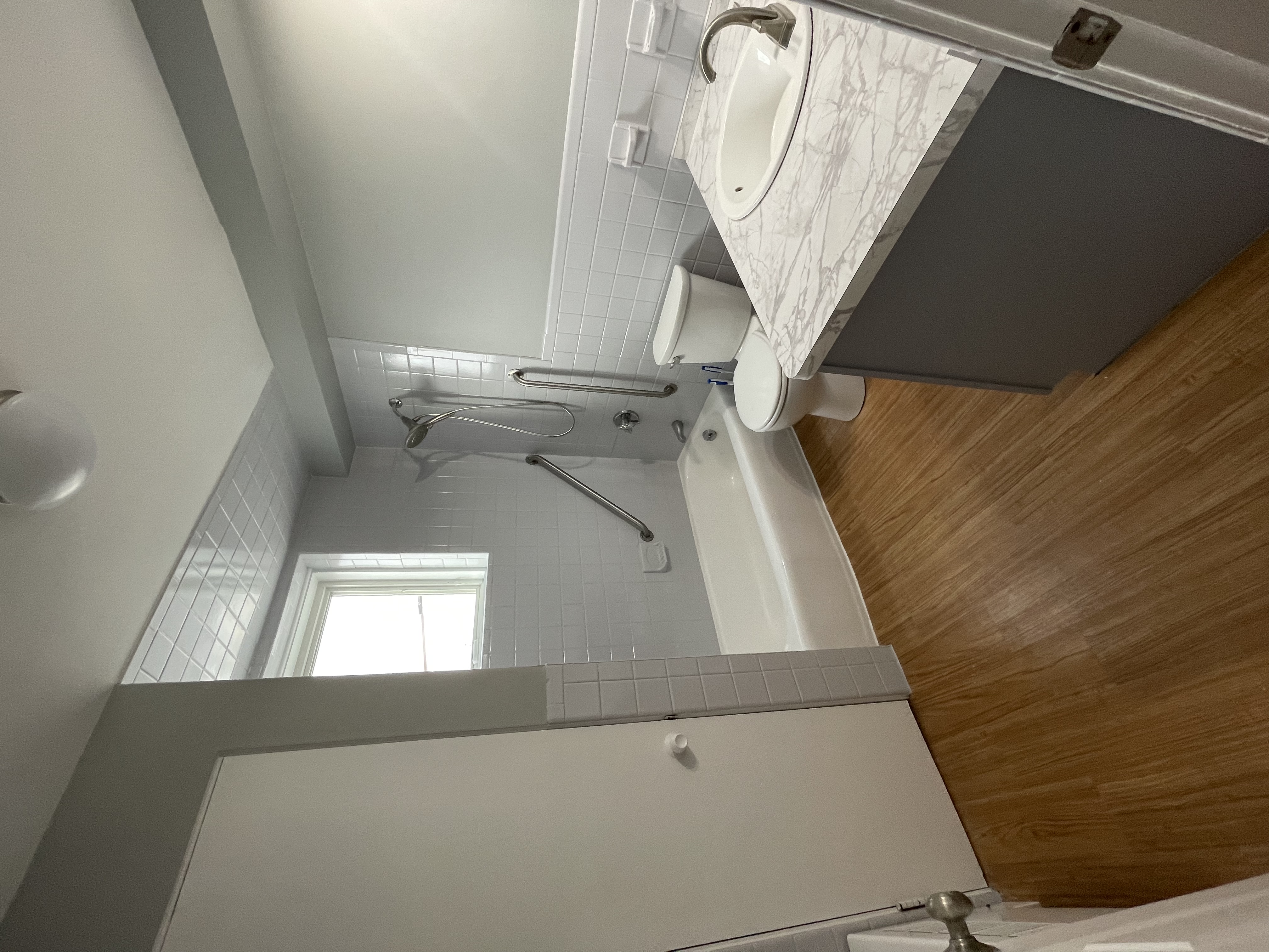 3 bed, 1 bath apartment for rent at 7 Dorchester St Unit 14, Quincy — photo 24 of 32