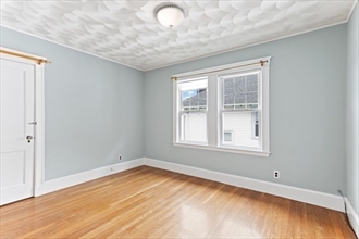 3 bed, 1.5 bath apartment for rent at 10 Codman St Unit 1, Dorchester — photo 4 of 12