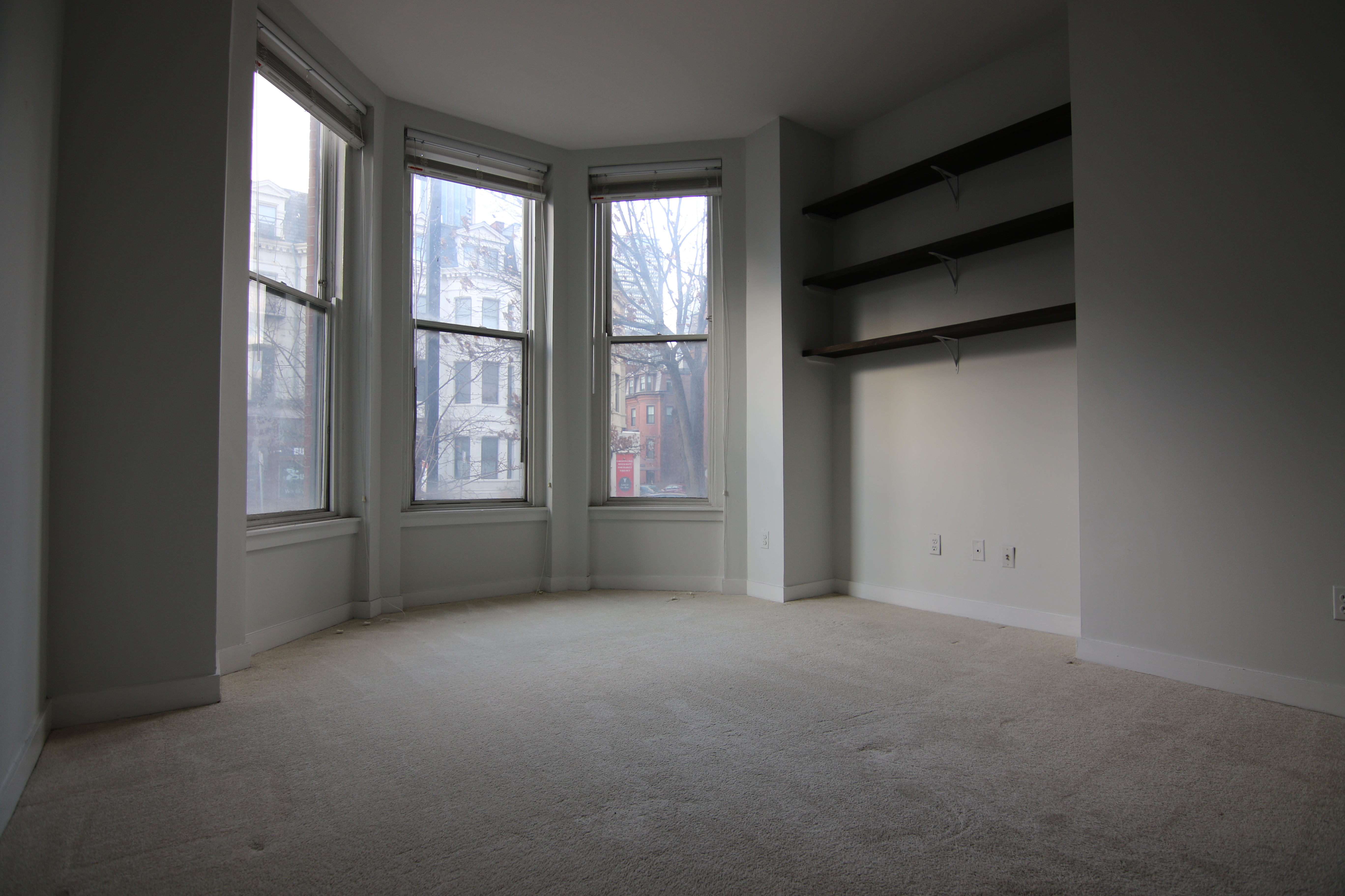 Studio bed, 1 bath apartment for rent at 548 Columbus Ave Unit 1, South End