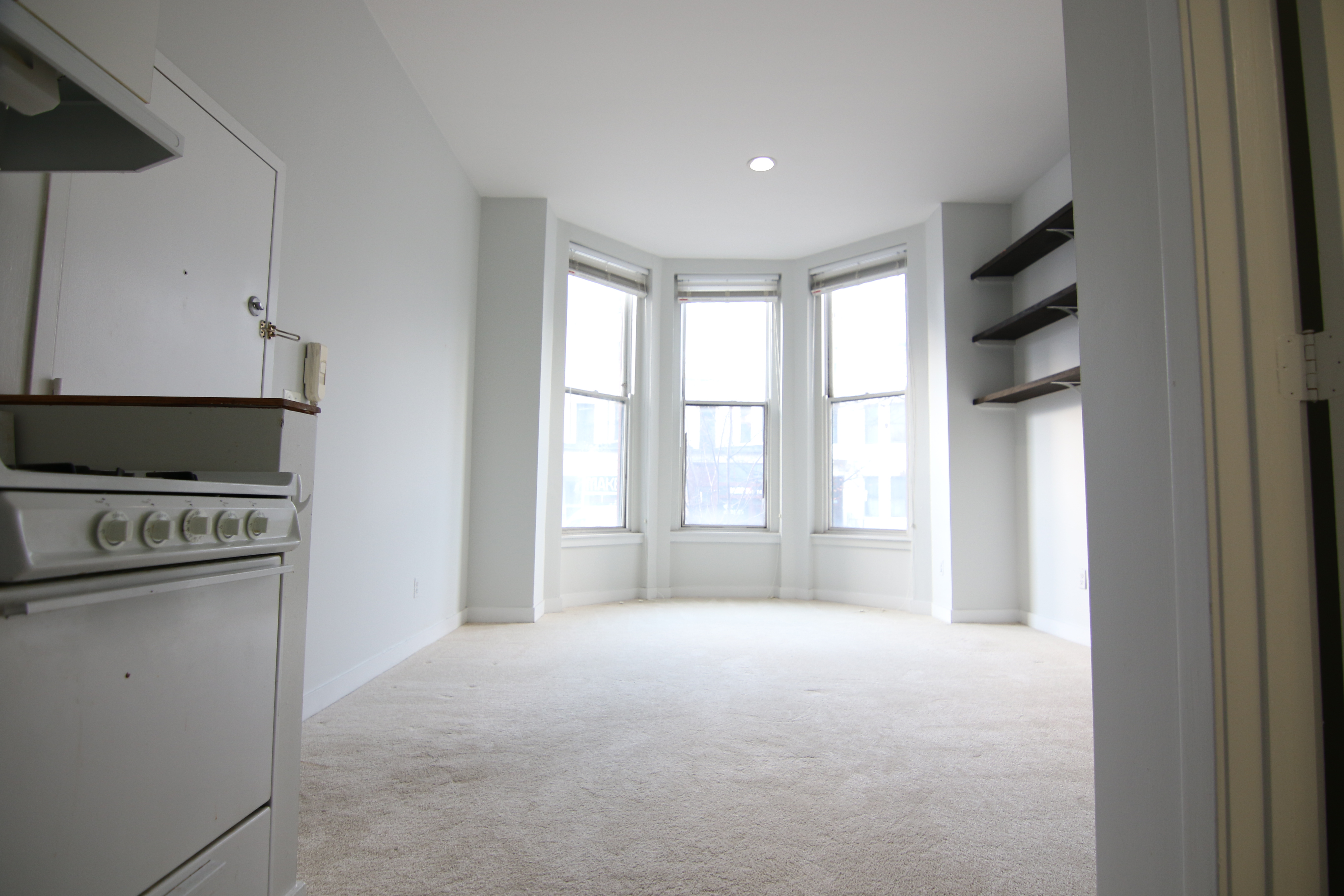 Studio bed, 1 bath apartment for rent at 548 Columbus Ave Unit 1, South End — photo 3 of 4