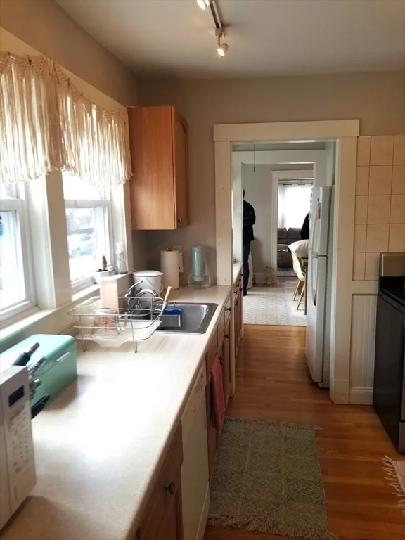 49 Newland Rd, Arlington