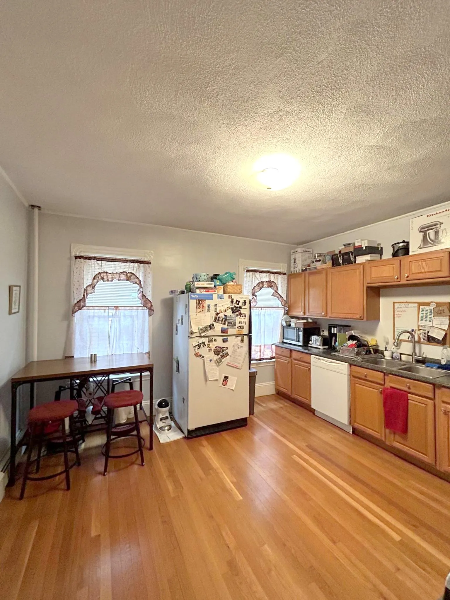 578 Main St, Medford