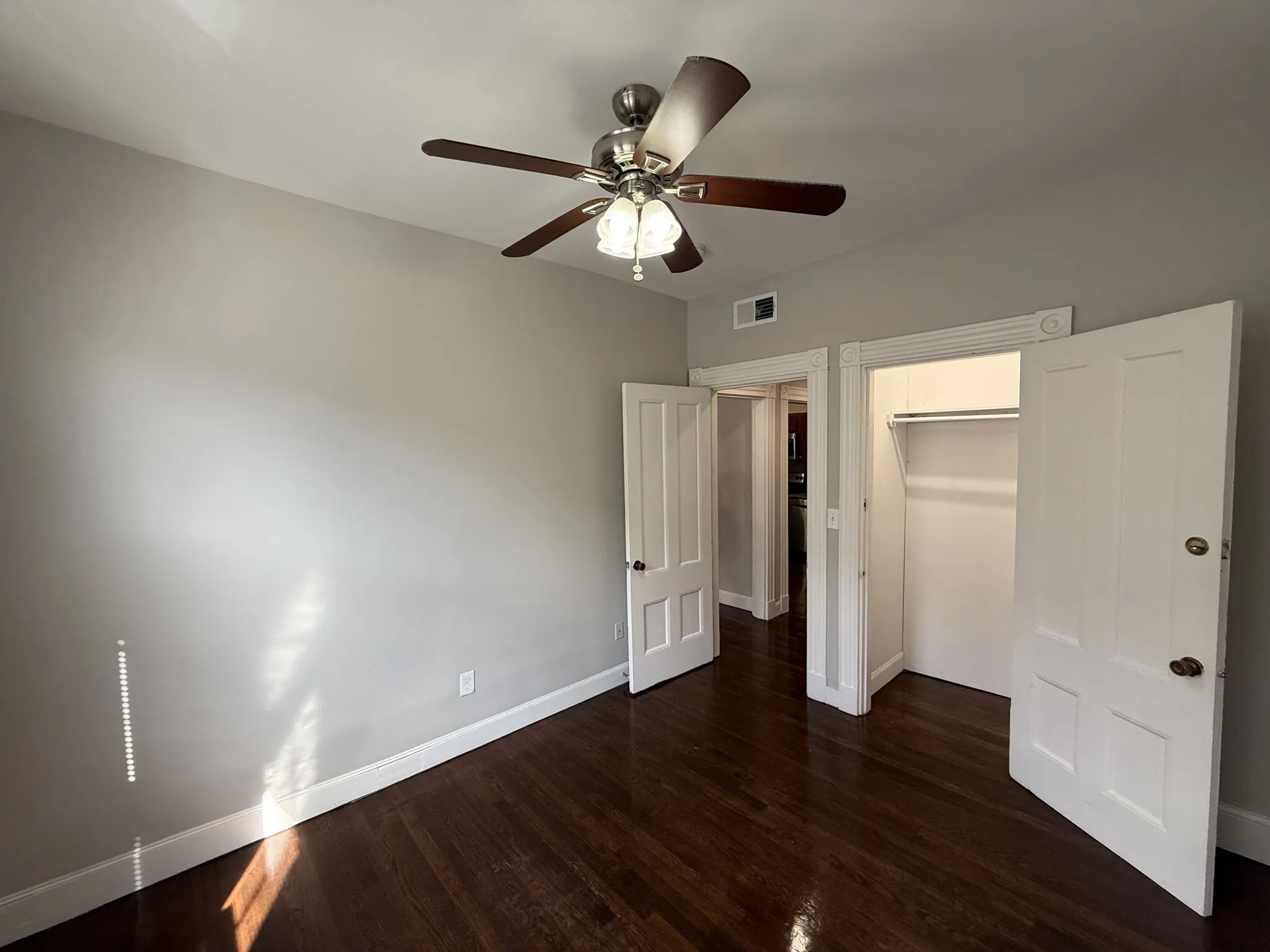 26 John F Kennedy St, Riverside