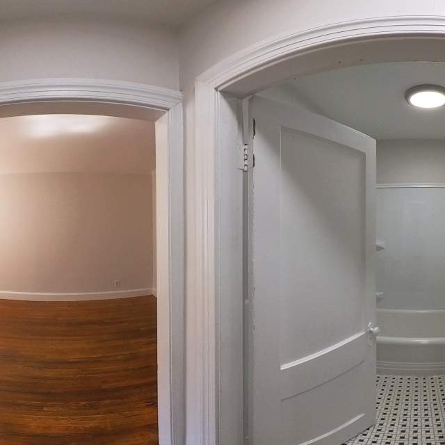 95 Adams St, South Side