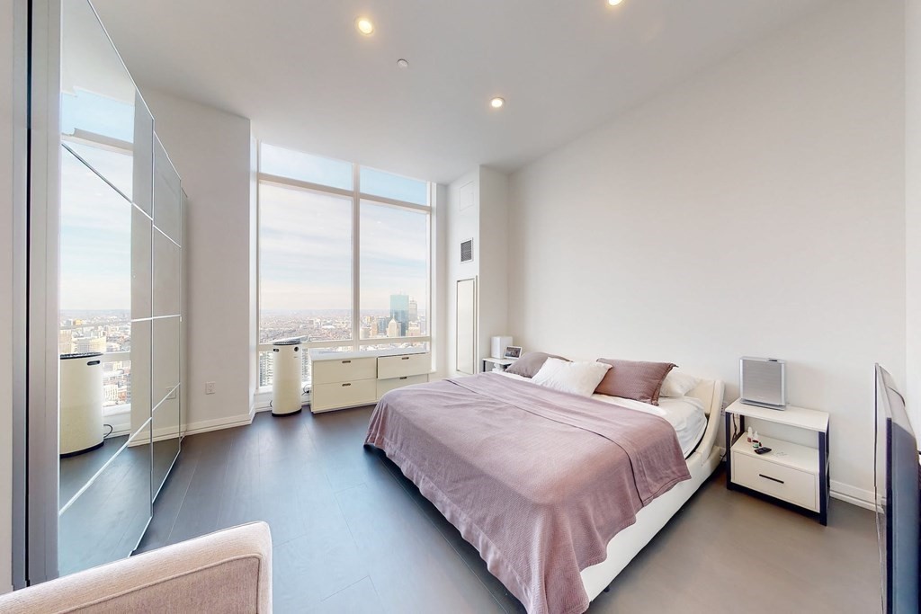 1 Franklin St, Downtown