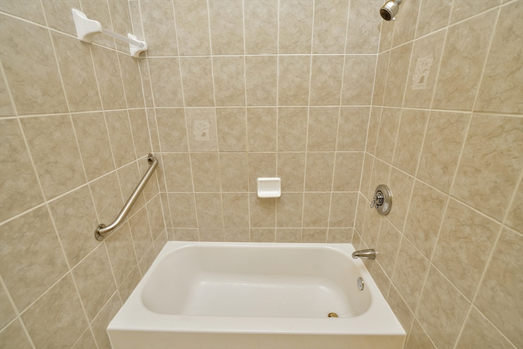 13 Wyoming St, Dorchester