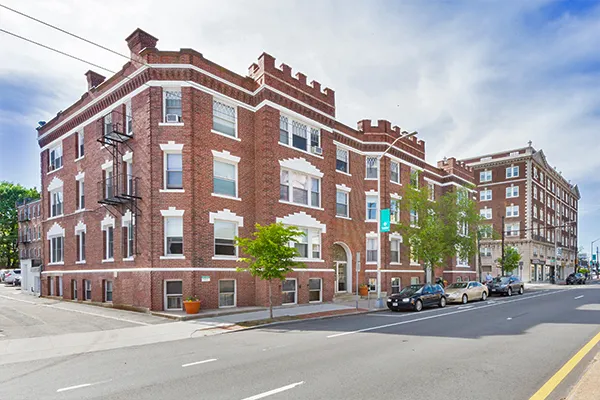 1800 Massachusetts Ave, Neighborhood Nine