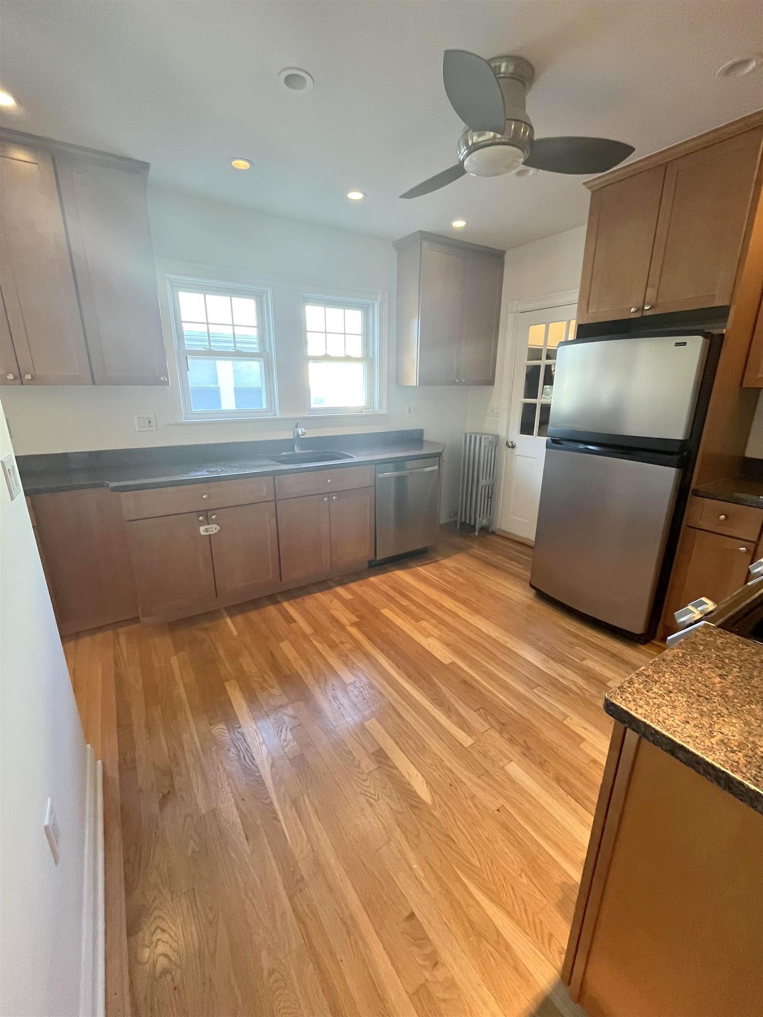 57 Forest St, Medford