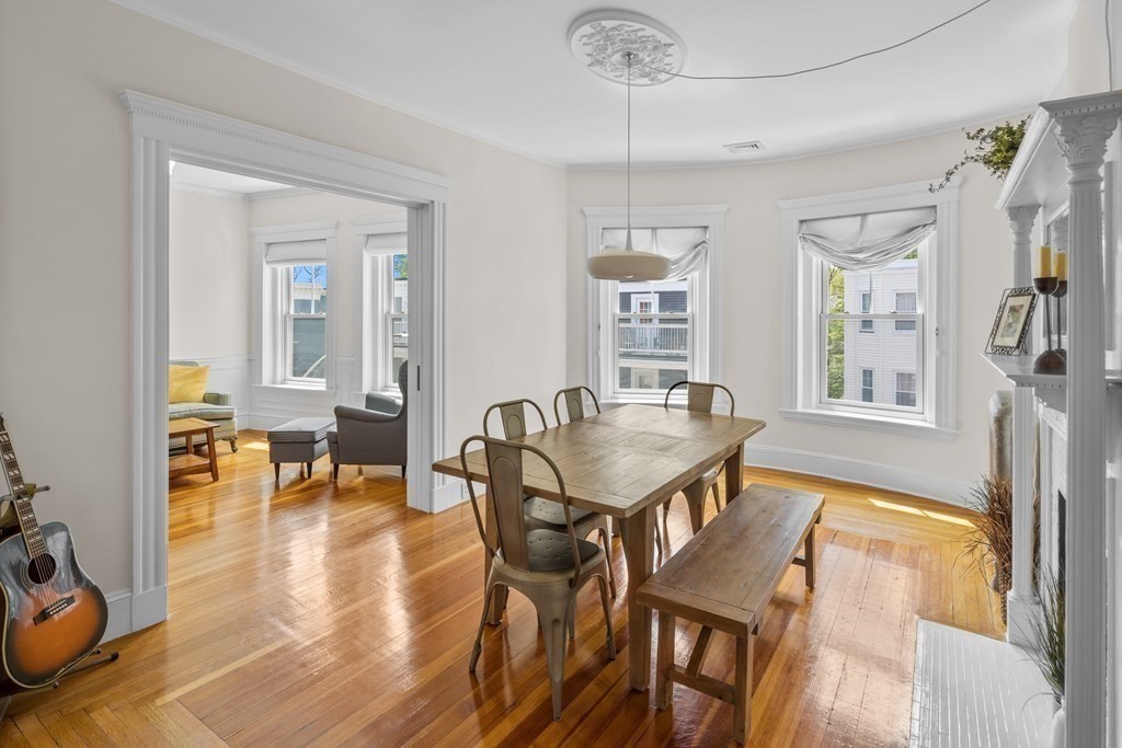 15 Grovenor Rd, Jamaica Plain