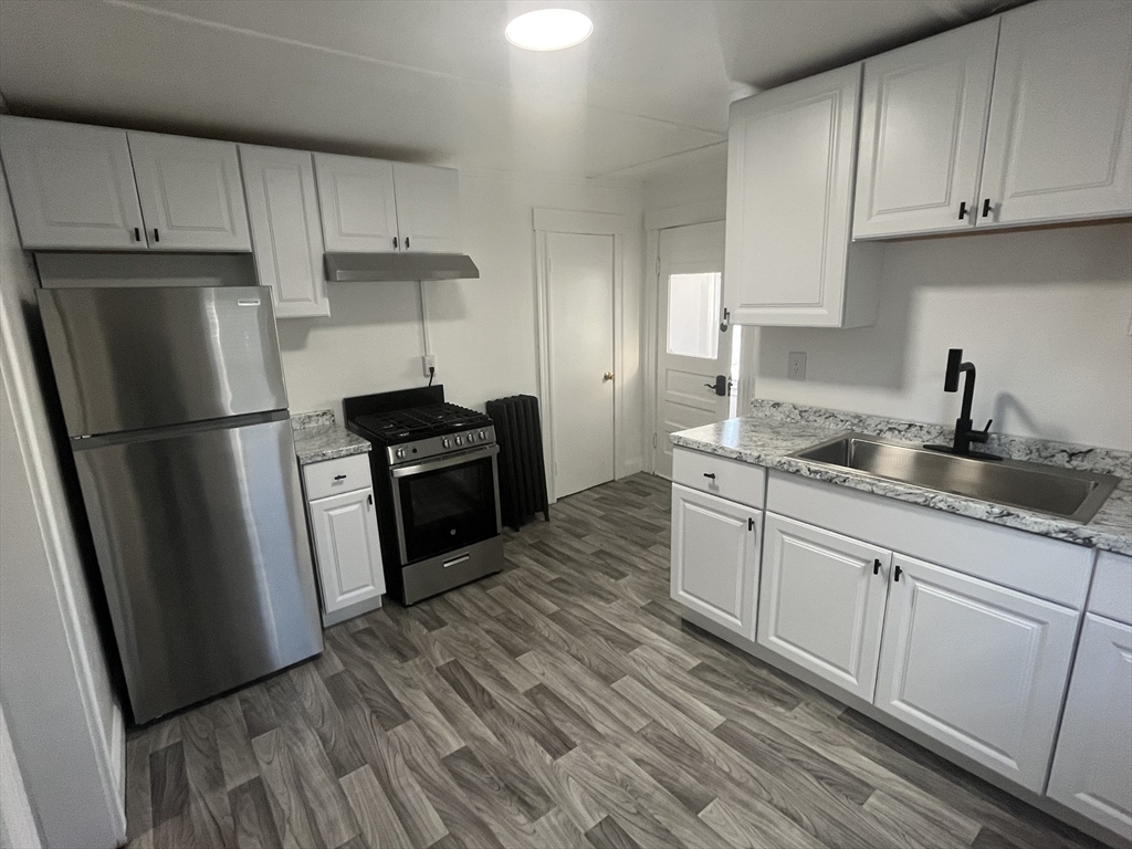 25 R Auburn St, Woburn