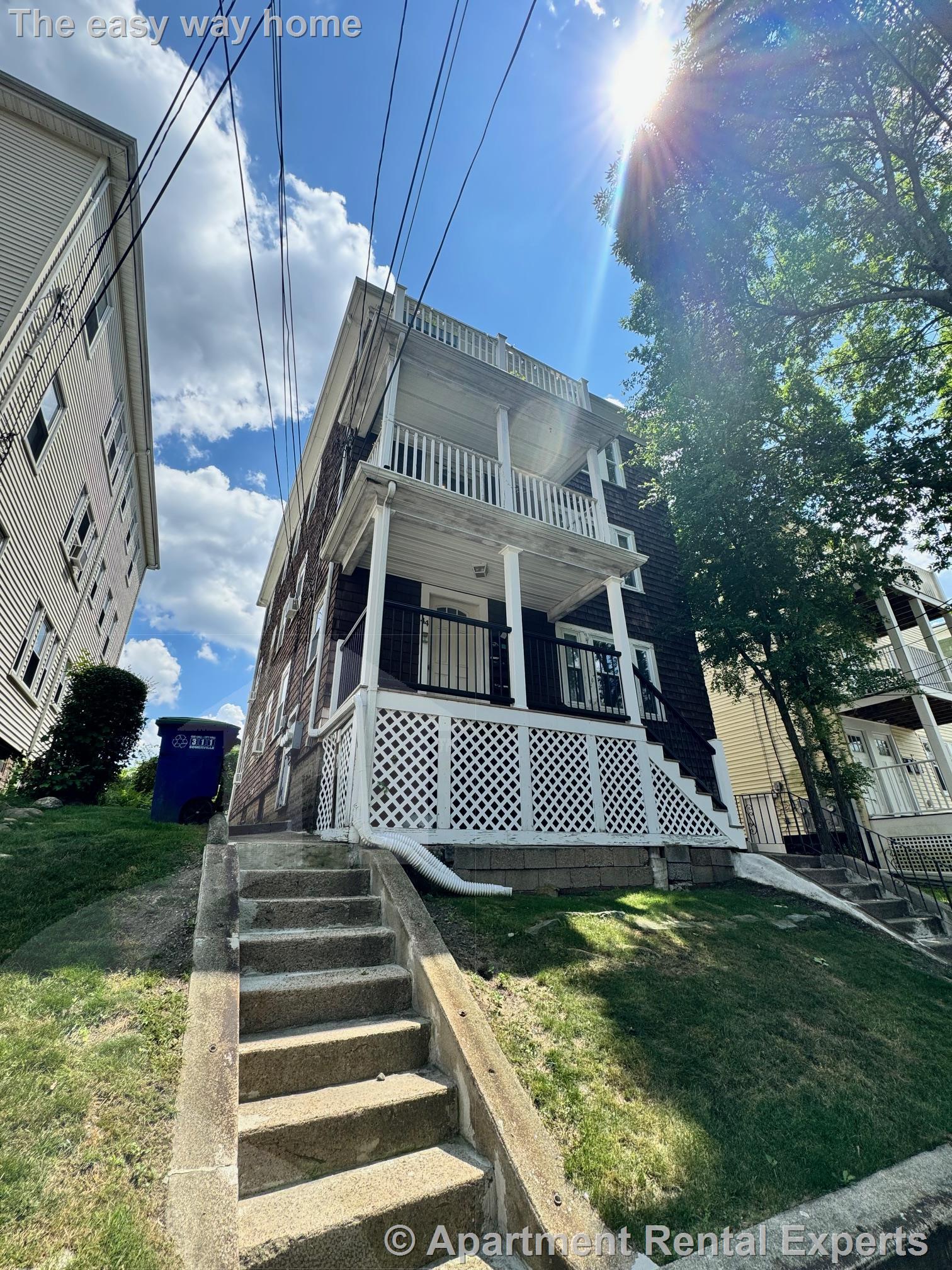 44 Clarendon Ave, Teele Square