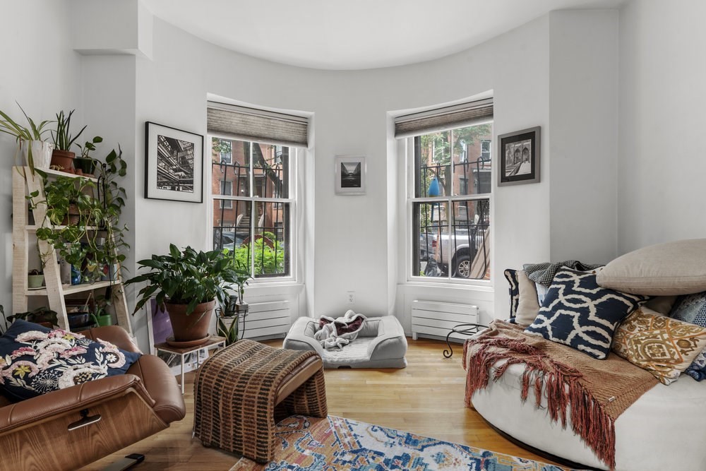 25 Greenwich Park, South End