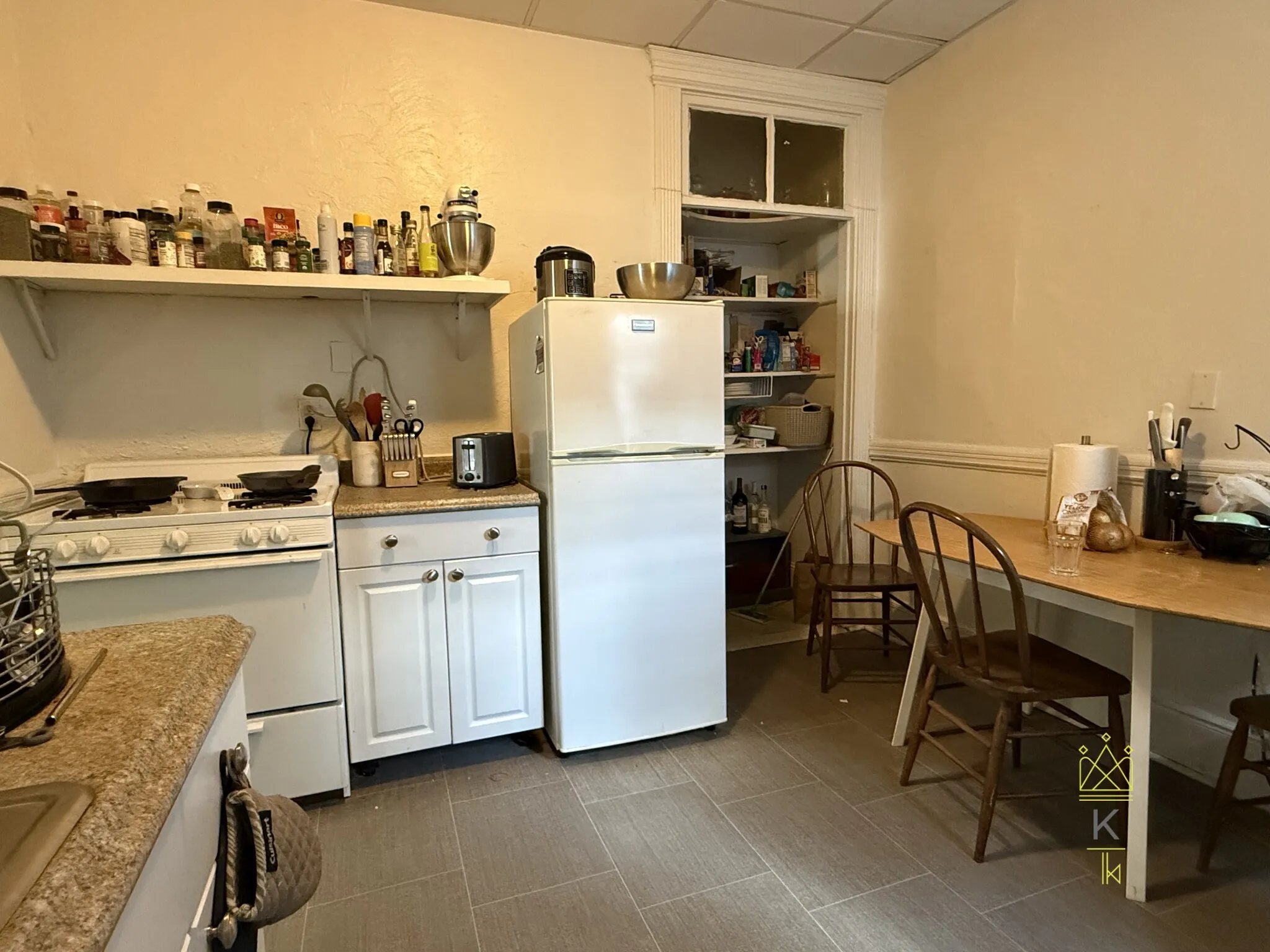 238 Hemenway St, Fenway