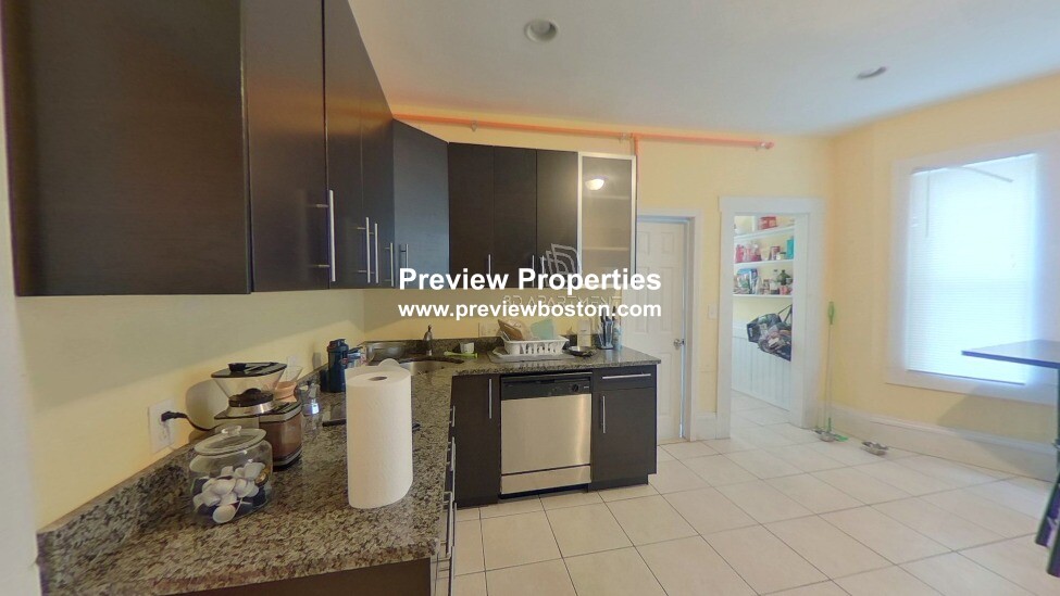 3147-3149 Washington St, Jamaica Plain