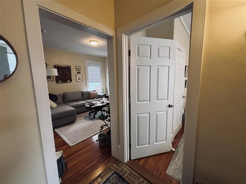 8 Bennett St, South Medford