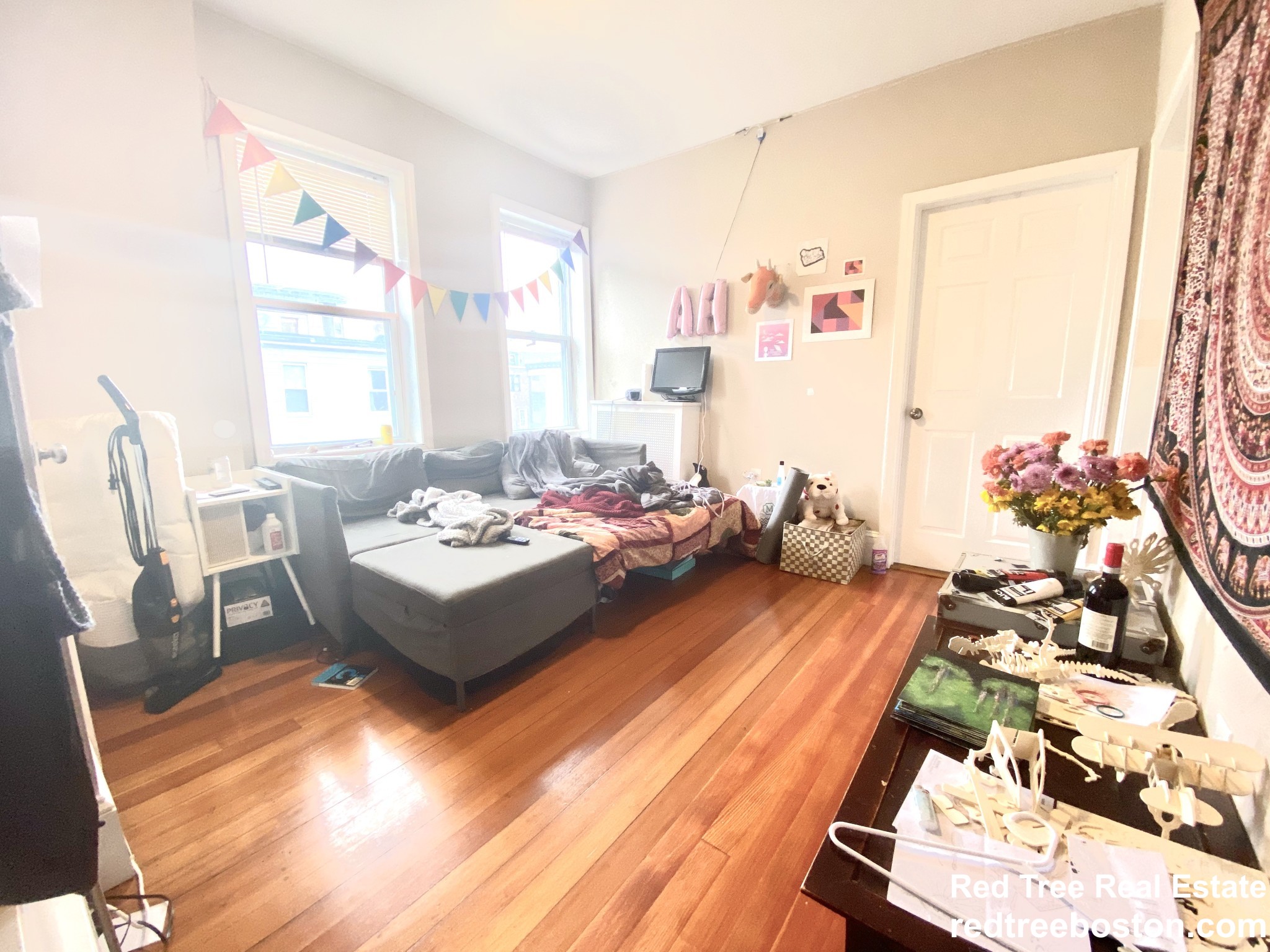 241 Maverick St, East Boston