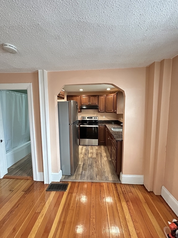 81 Brown St, South Attleboro