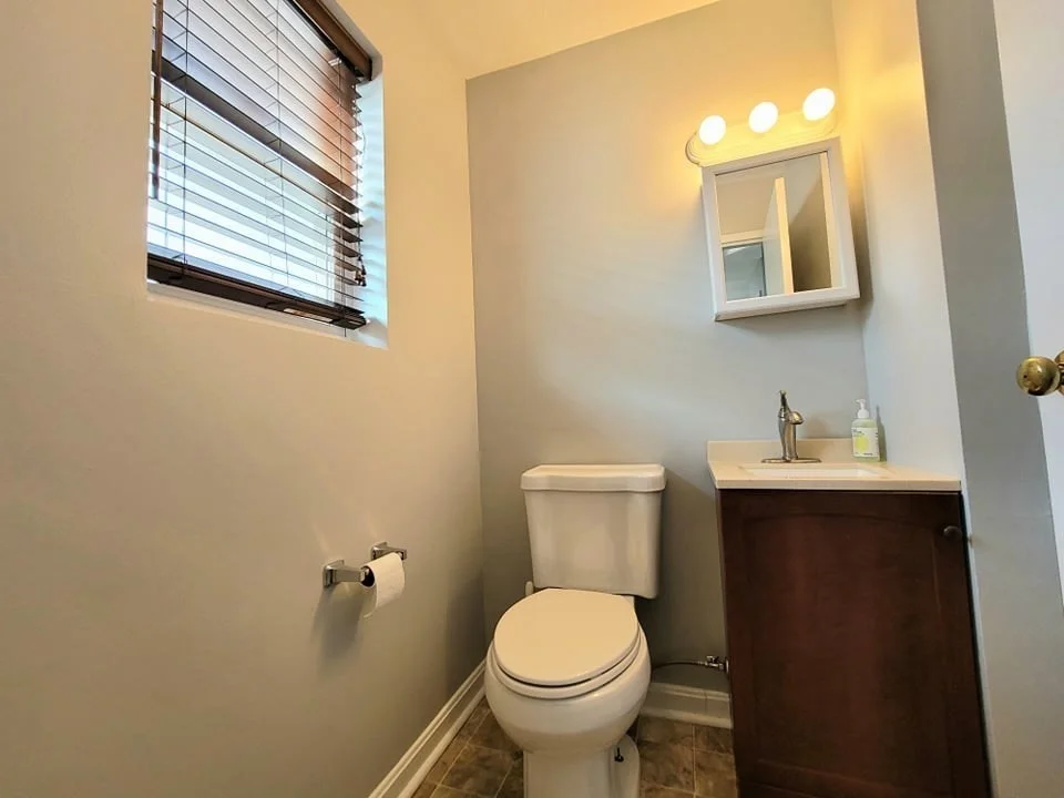 391 Hyde Park Ave, Jamaica Plain