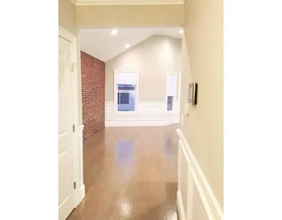 1174 Cambridge St, Inman Square