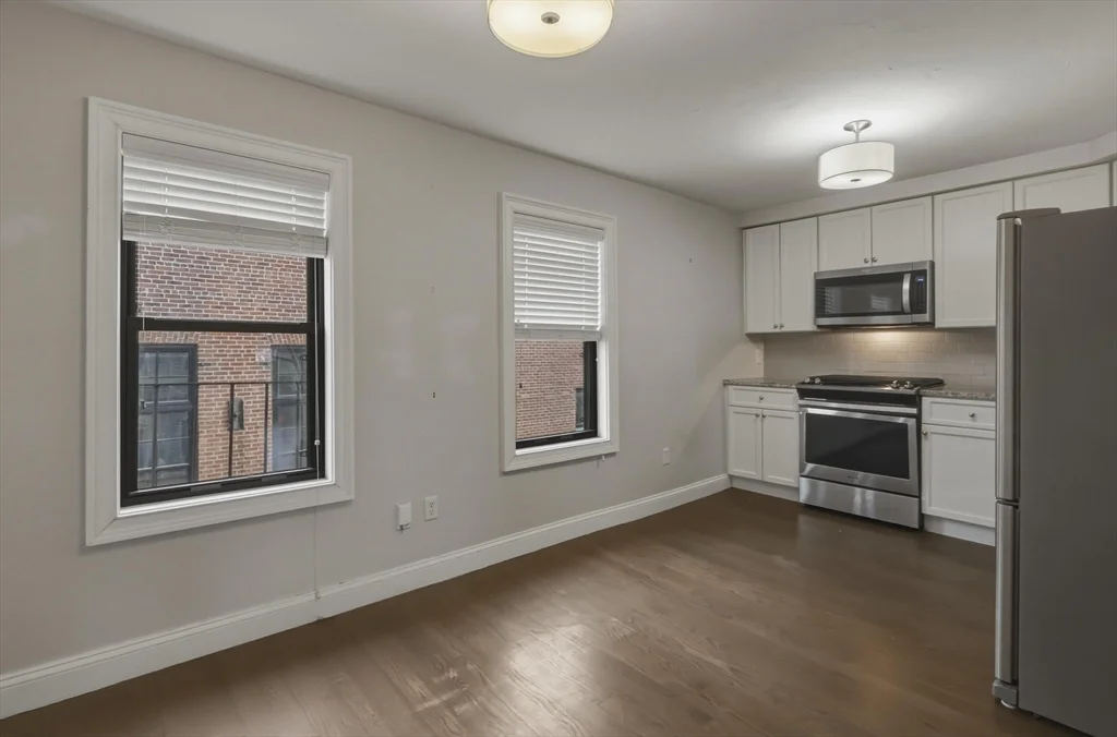 135 Havre, East Boston