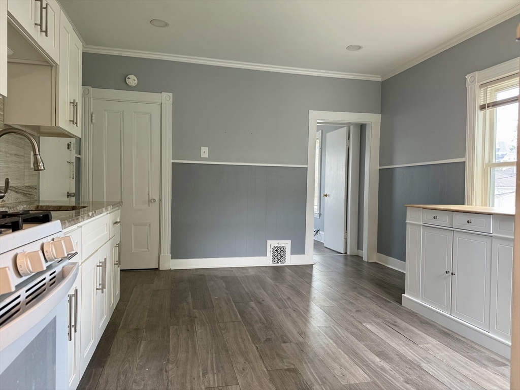 15 Church Ave, Woburn