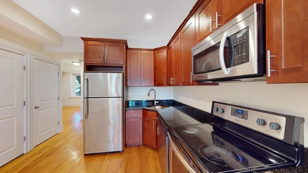 79 Brighton Ave, Allston