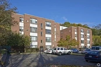 109-111 Tremont St, Brighton