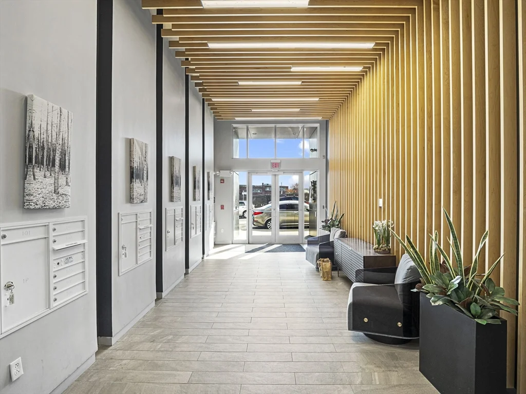 2 West Sixth St, South Boston