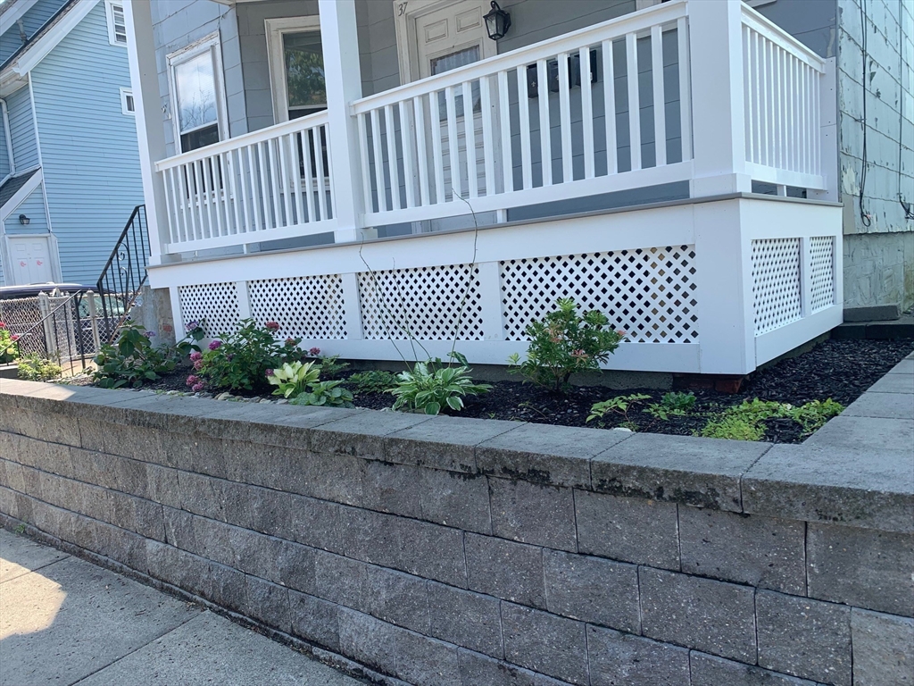 35 Joseph St, Medford