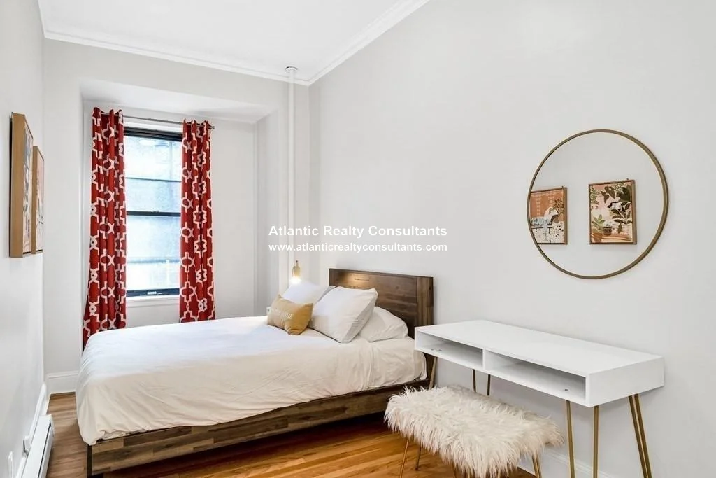 140 Beacon St, Back Bay