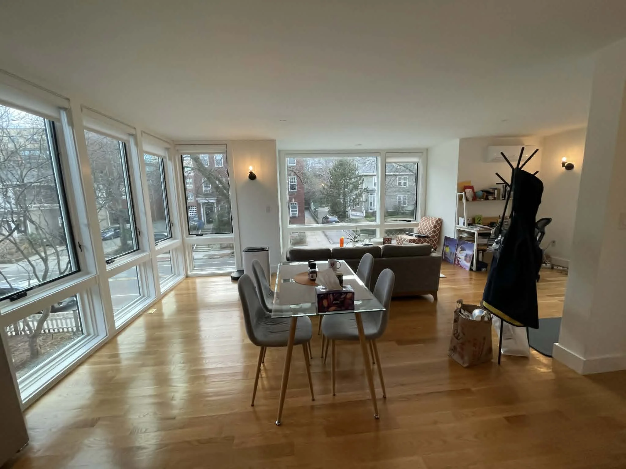 71 Winchester St, North Brookline
