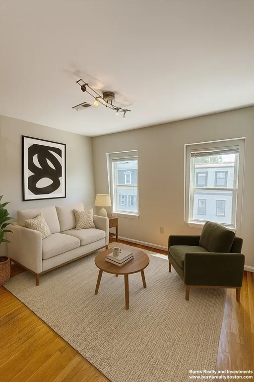 506 East 8th, South Boston