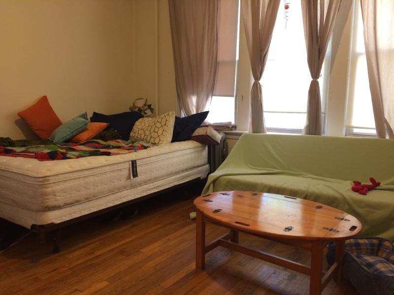 1610 Massachusetts Ave, Neighborhood Nine