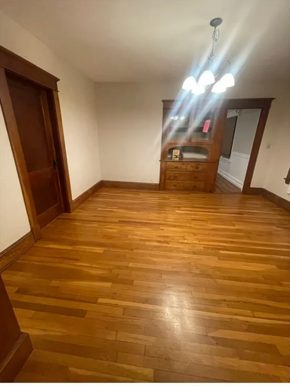 49 Rittenhouse Ter, Forest Park