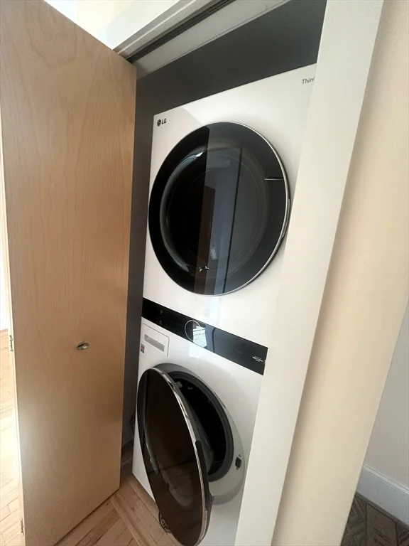 17 Ivaloo St, Ward Two