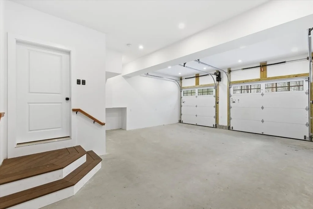 22 Kruger Rd, Hopkinton