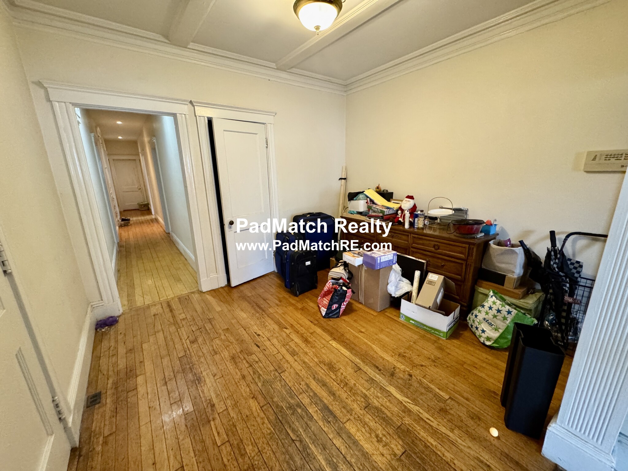 106 Strathmore Rd, Brighton