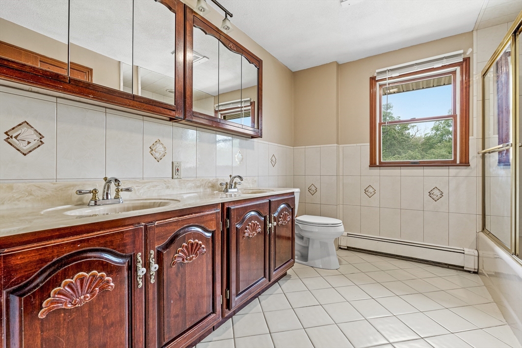 1 Via Marino, Medford