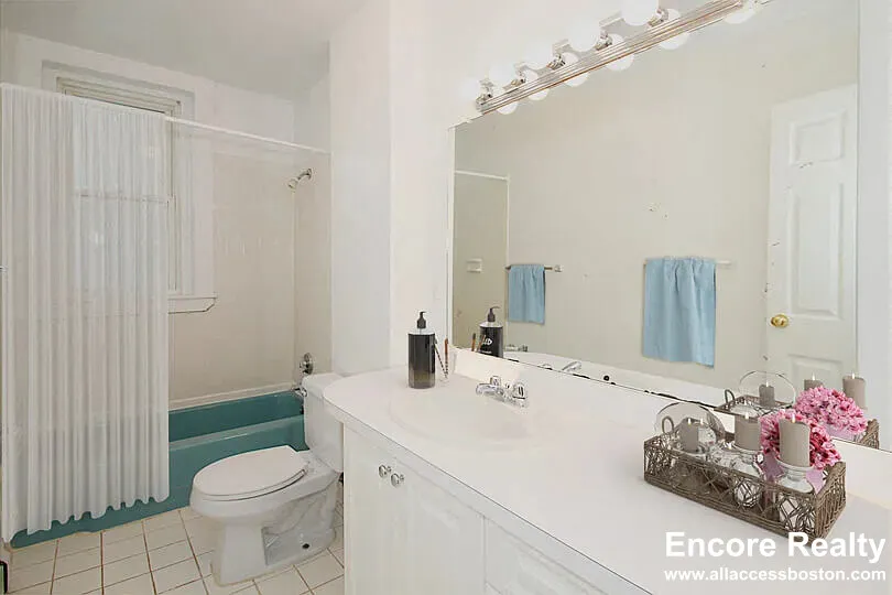 1539 Beacon St, Griggs Park