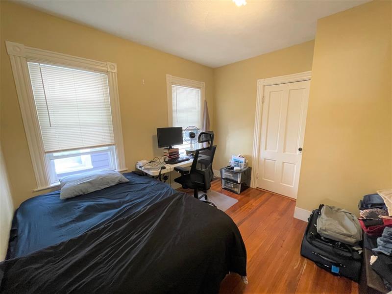 40 Newbern Ave, South Medford