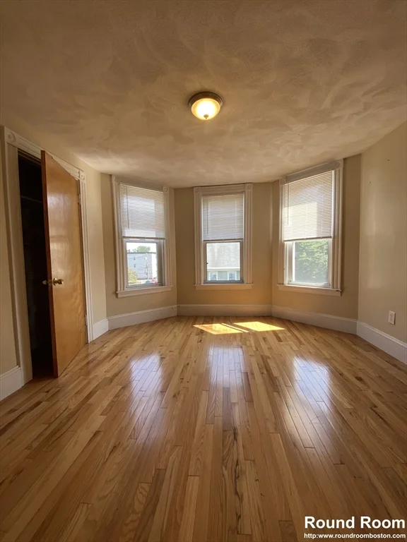 51 Aldie, Lower Allston