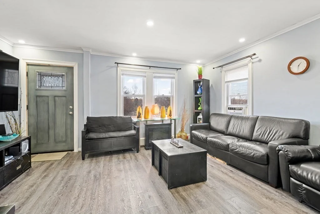 107 Belle Ave, Medford