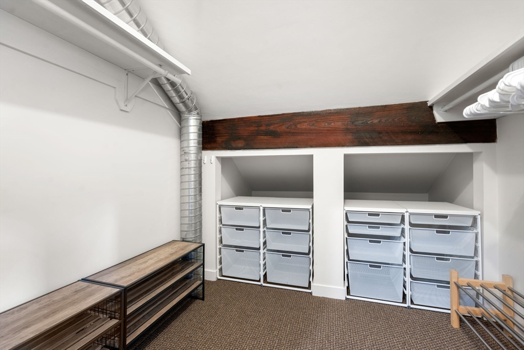 57 North Washington St, North End