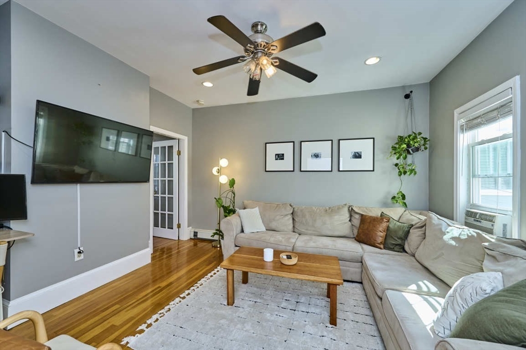 603 E 5th St, South Boston