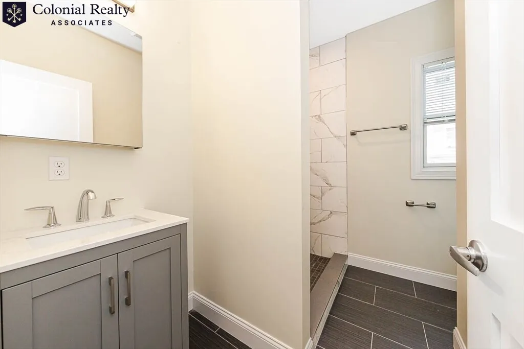 120 Jerome St, West Medford