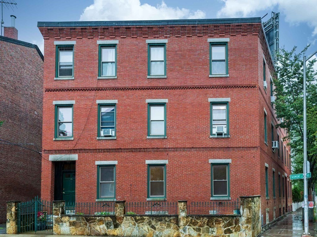 76 Fairmont, Cambridgeport